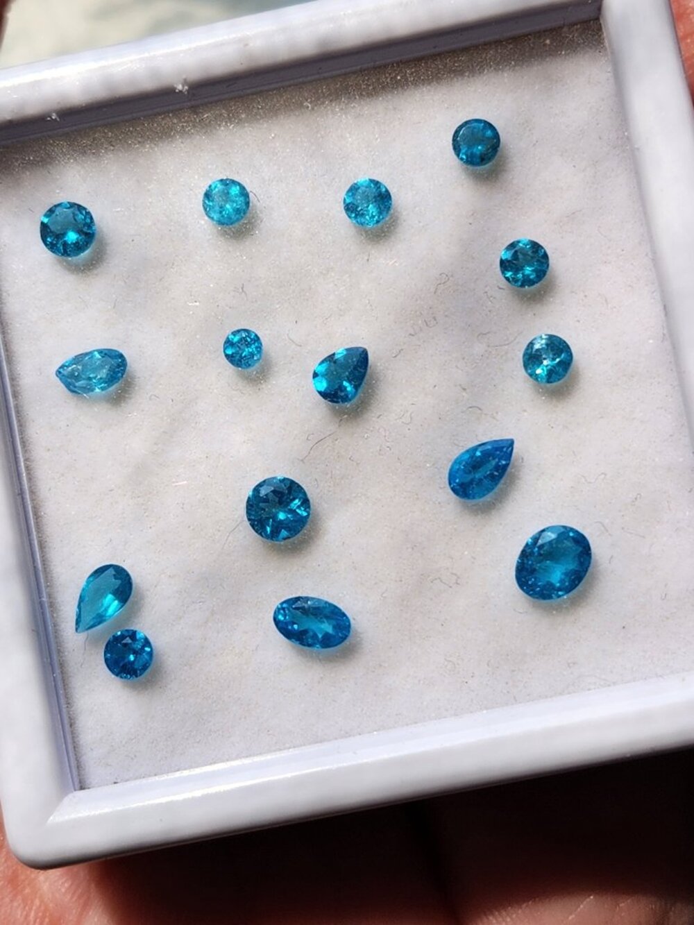 VTG Natural Neon Blue Apatite Gemstone Parcel 2.75ctw Mixed Cuts Loose Gemstones